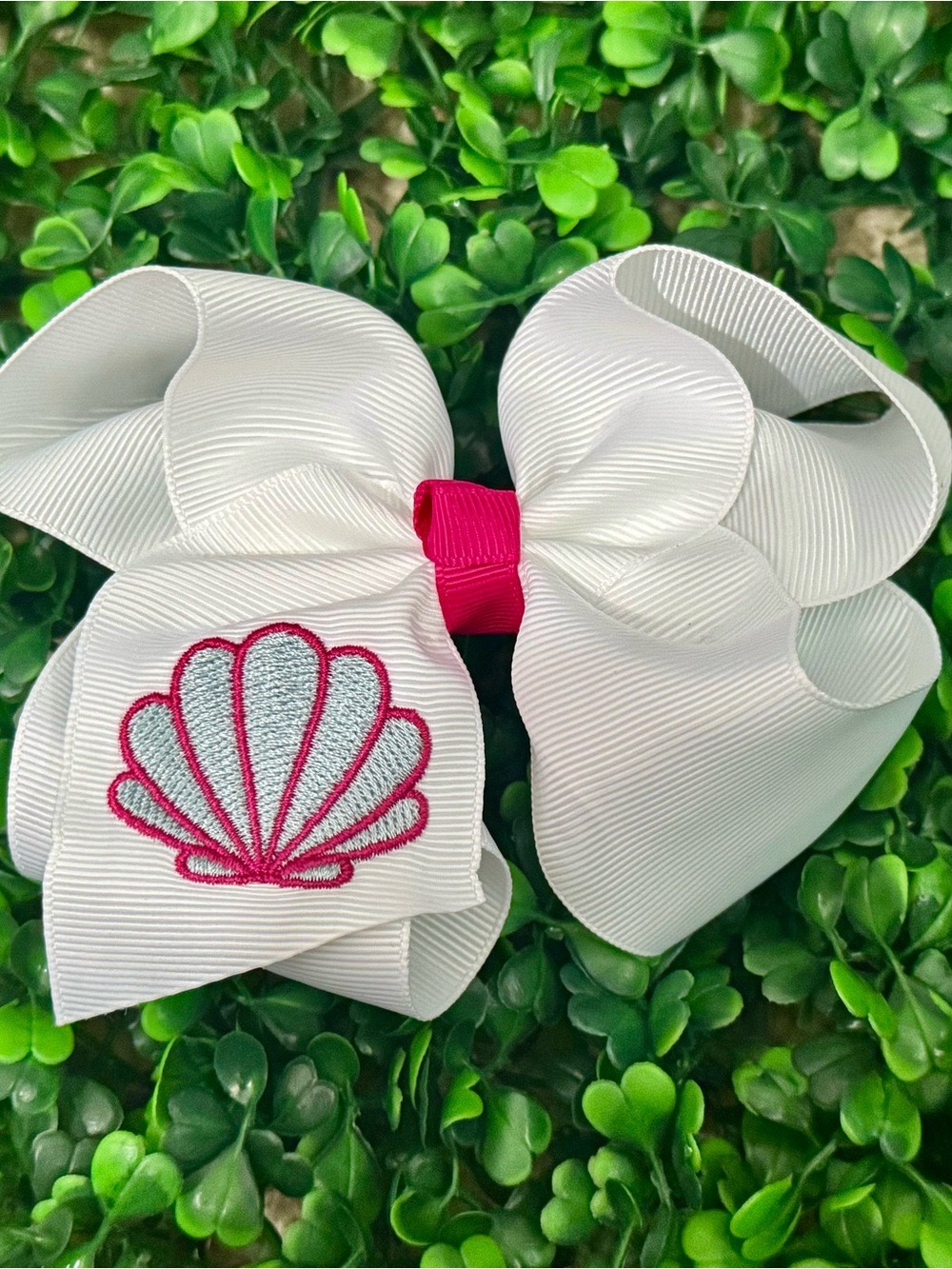 Girls Beach Seashell Embroidered Hair Bow